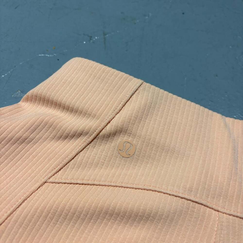 Lululemon Ribbed Softstreme High Rise Shorts - Picture 5 of 7